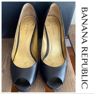 BR Shauna Peep Toe Heel, Black, 9